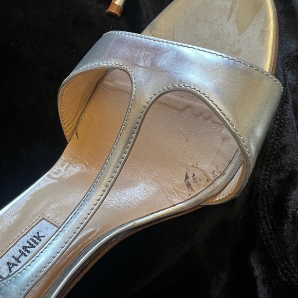 Manolo Blahnik Silver heels - Picture 9 of 11